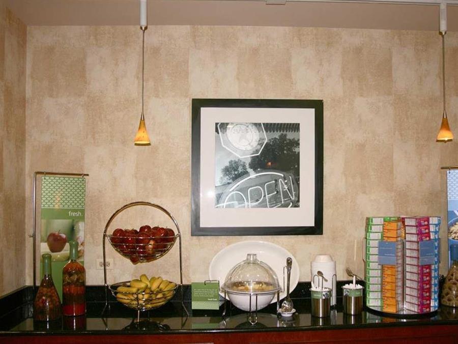 Hampton Inn & Suites Bolingbrook Extérieur photo