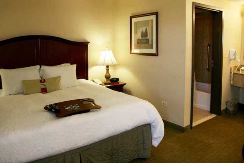 Hampton Inn & Suites Bolingbrook Chambre photo